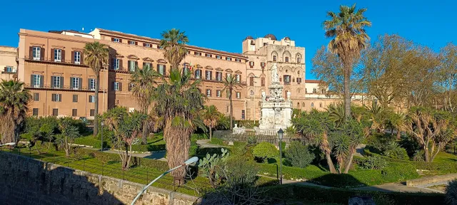 The Normans Apartments