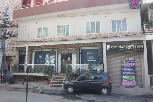 Rich Inn Premium Suites