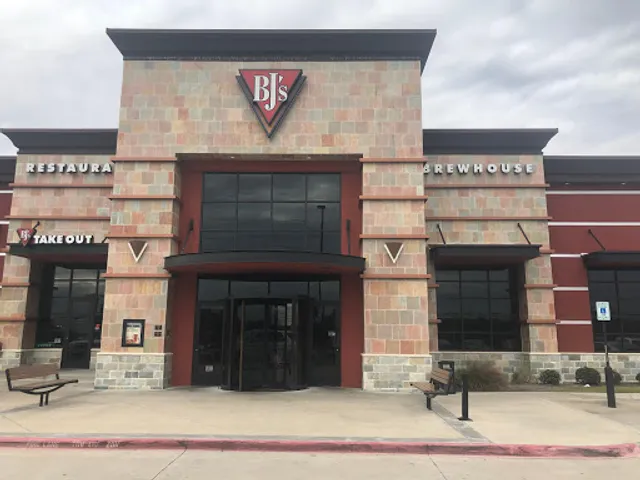 BJ's Restaurant & Brewhouse