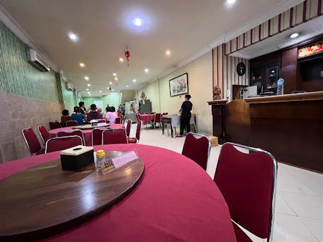 Restoran Taman Anggrek