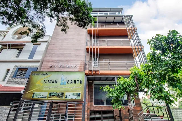 OYO Hotel Apple Tree