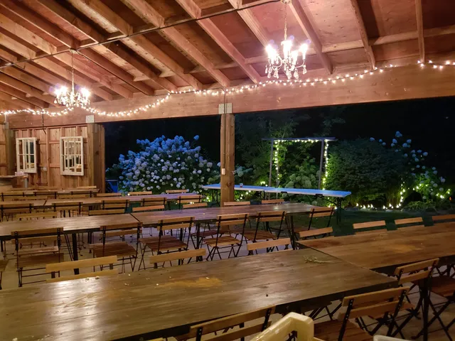 LAZY RIVER FARM & Distillery