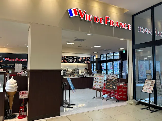 VIE DE FRANCE Narita
