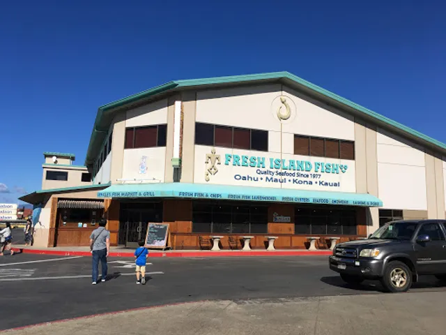 Uncle's Fish Market & Grill