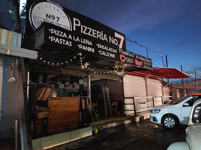 Pizzería 7