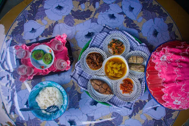 Resto dan Rumah Seni Nek Raha