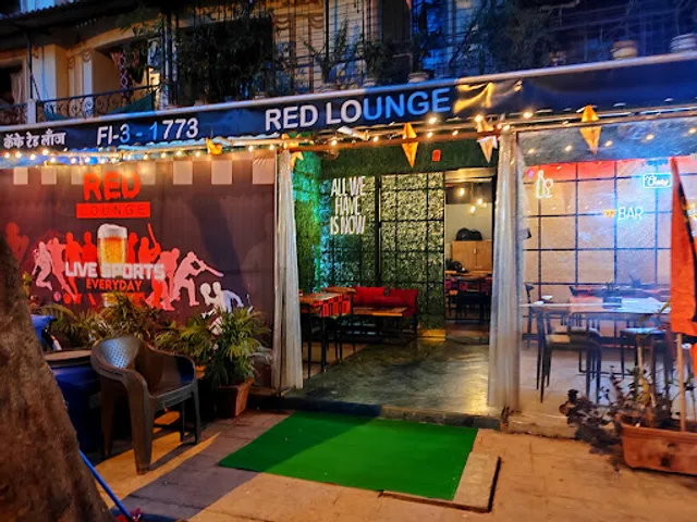 Cafe Red Lounge