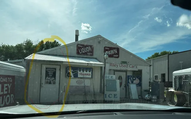 Riley Liquor Store