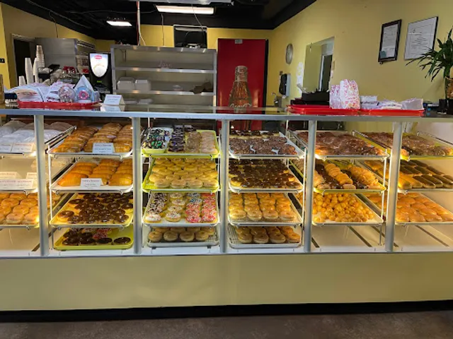 Love’s Donuts Oak Street