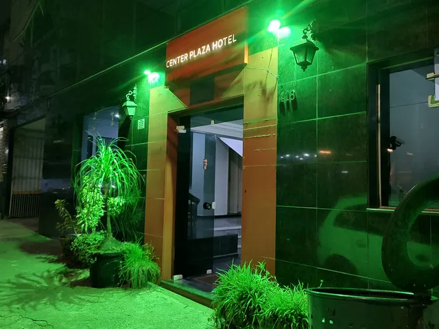 Hotel Center Plaza