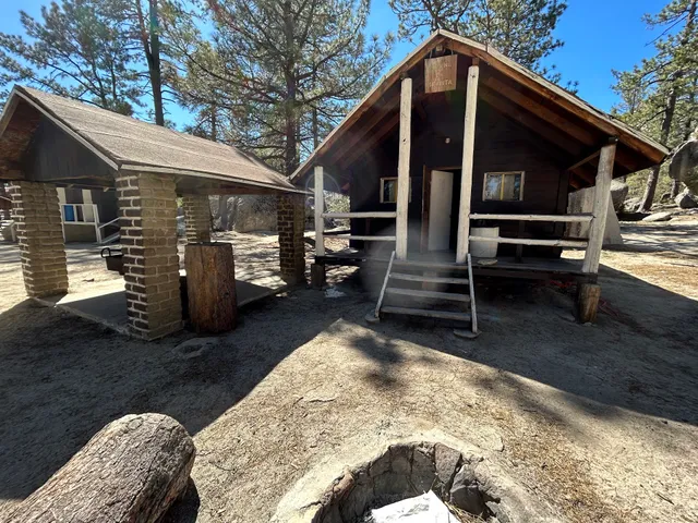 Laguna Hanson Cabins