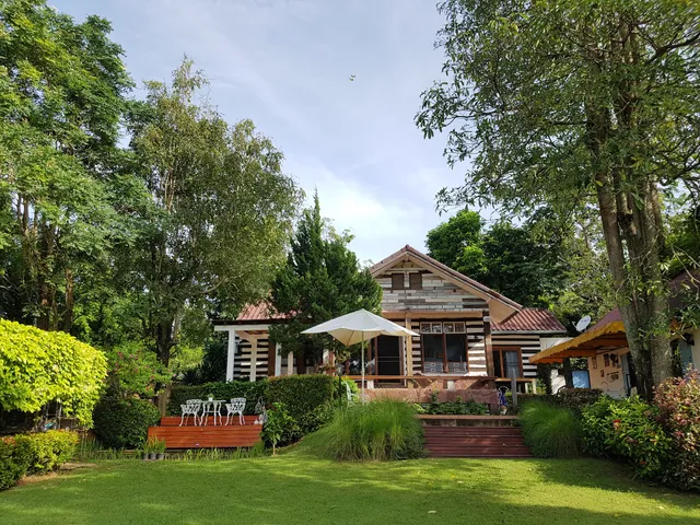 Mountain pano resort