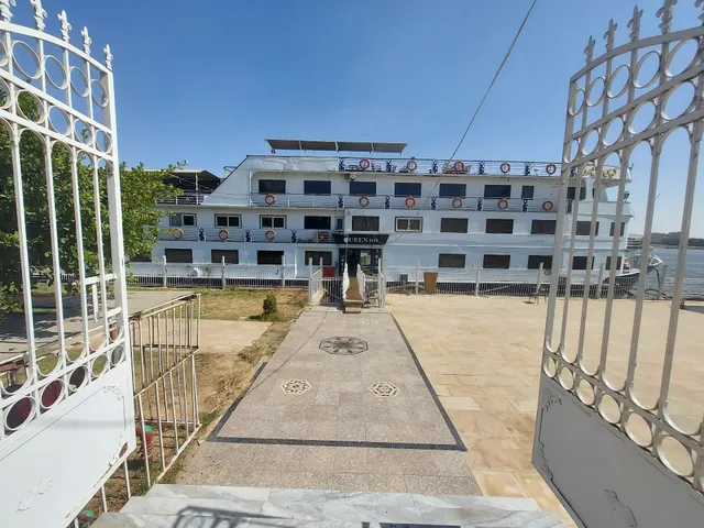 Queen Isis Floating Hotel