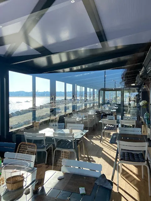 La Poissonnerie du Port, Restaurant la Cabane du Pêcheur