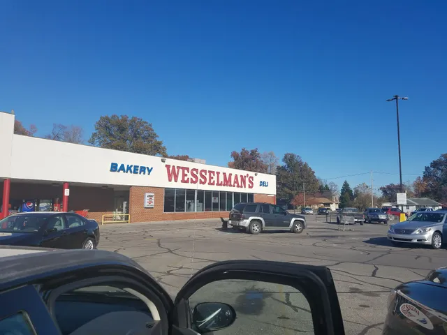 Weinbach Shopping Center