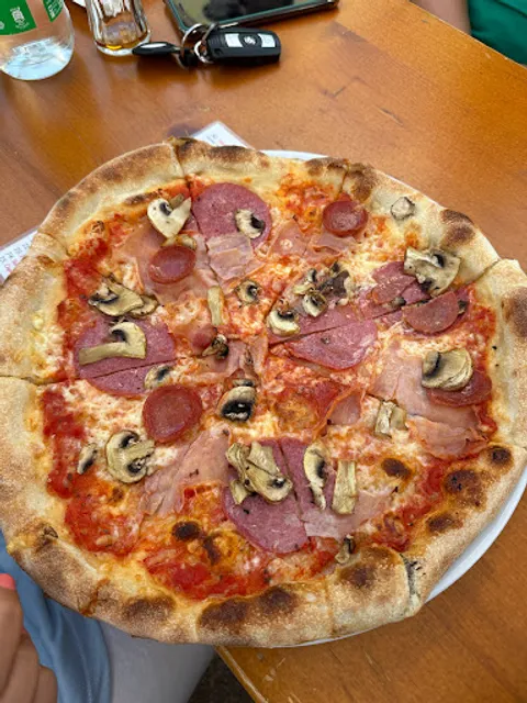 Pizzeria Regina