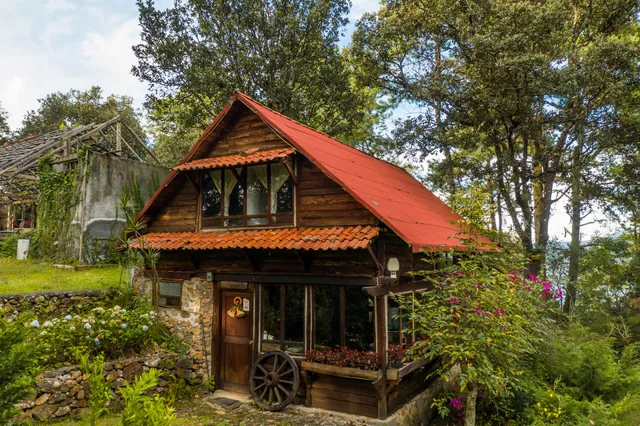 Rincón de Zirahuén Cottages