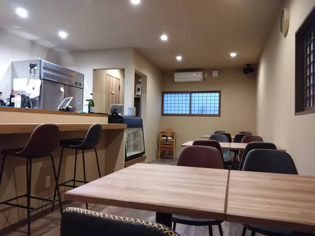 トラットリア伊心地