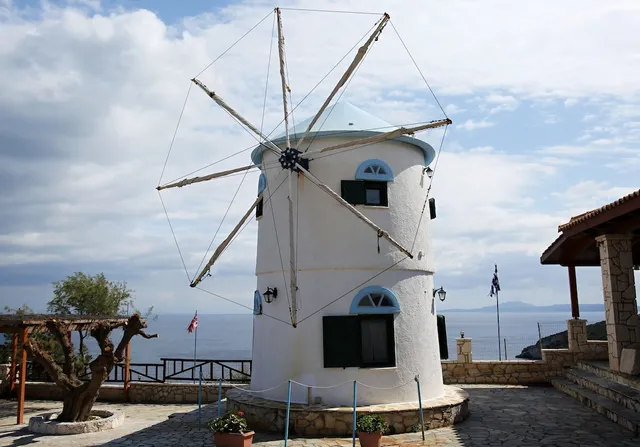 Potamitis Windmills & Apartments