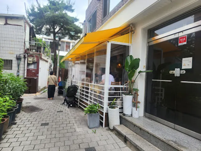 American Brunch Cafe