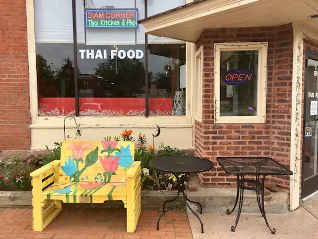 Siam Corner Thai Kitchen & Pho