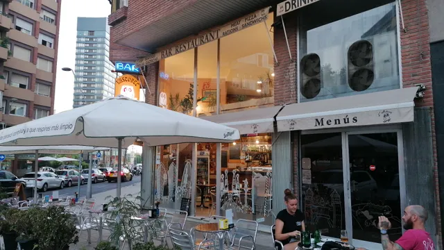 L'ASTORET Bar Restaurant