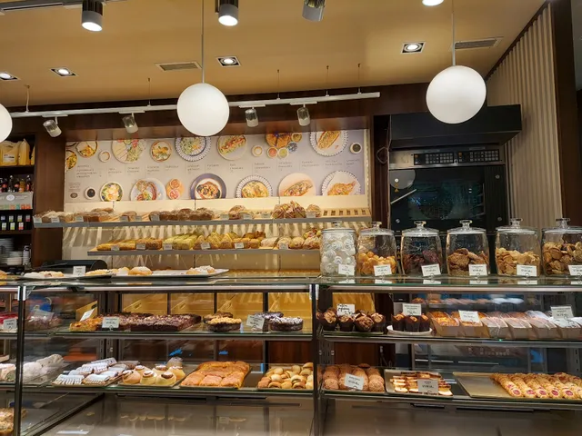 Piekarnia Cukiernia Krzysztof Poćwiardowski