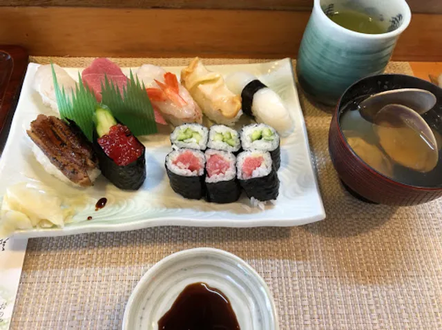 Nagoriyaataeheisakae Sushi