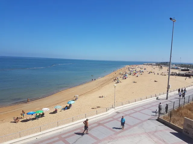 Apartamento en la playa cruz del mar, Chipiona