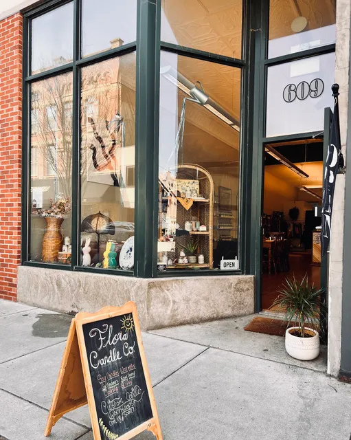 Flora Candle Company