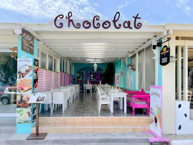 Chocolat Santorini Cafe-Gelateria