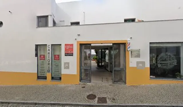 Praça Joaquim António de Aguiar 18