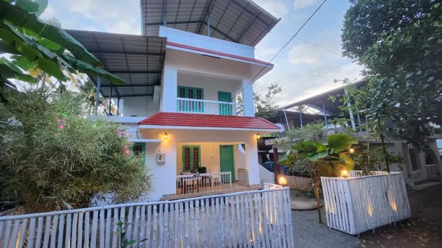 Cliff County Varkala