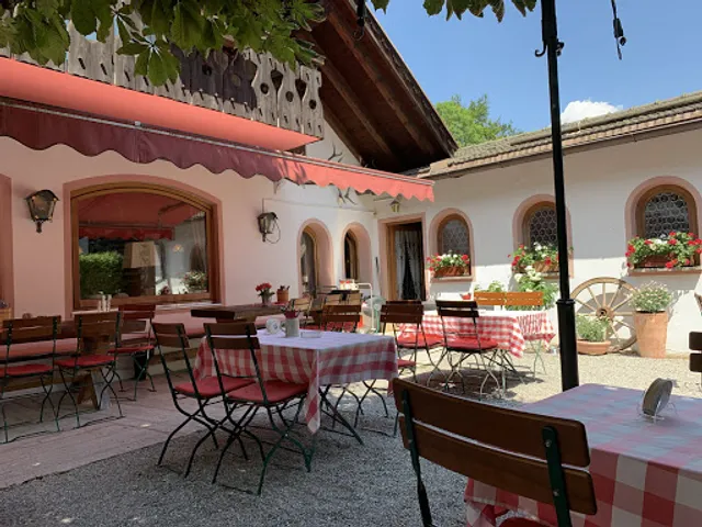 Spatzenhäus'l - Renate Hofer