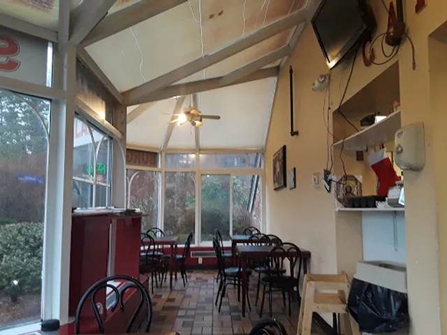 Zesto's Deli & Pizzeria