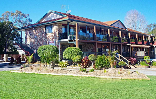 T's Resort and Motel