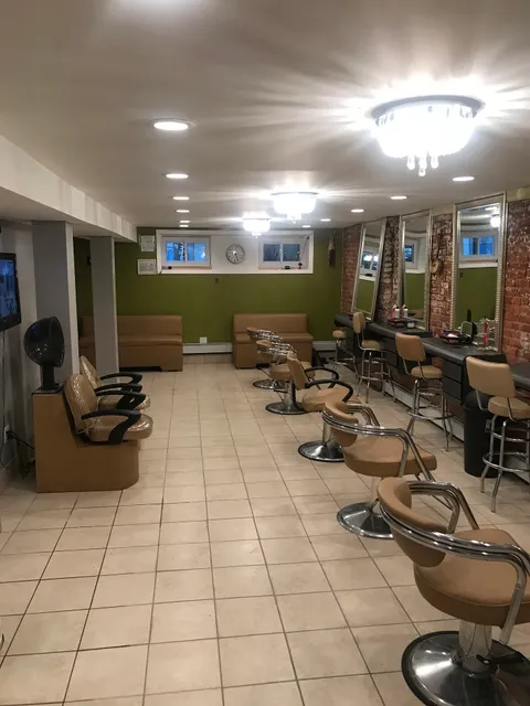 Maguette African hair braiding