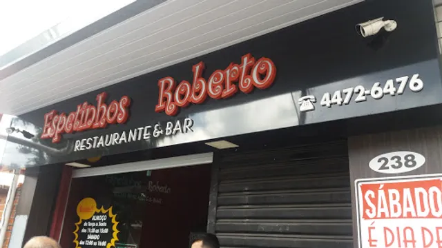 Espetinhos Roberto