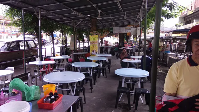 SKY STAR CAFE（满天星茶室）