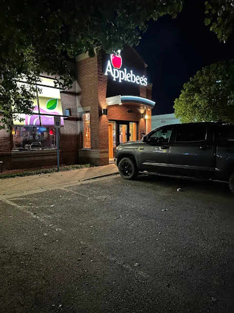 Applebee's Grill + Bar