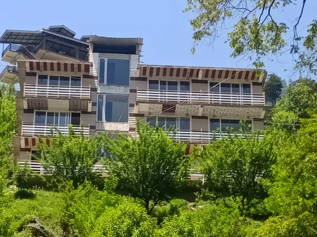 Hotel Subline View Manali