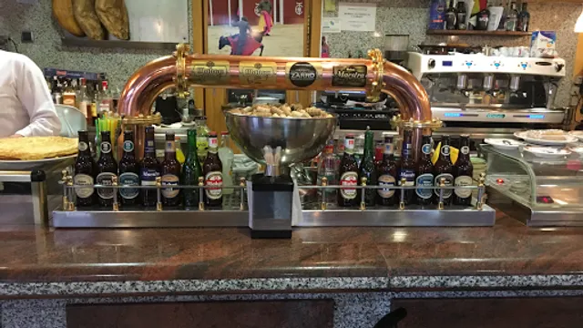 Cafetería Peña Cervecería Restaurante