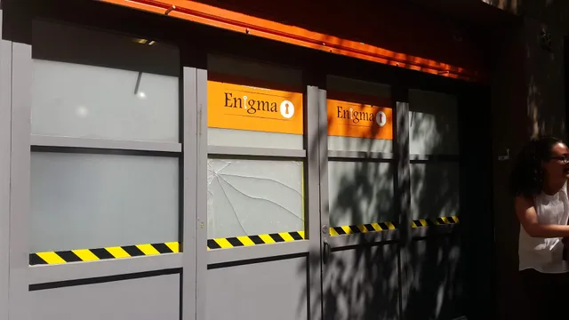 Joc Enigma Room Escape