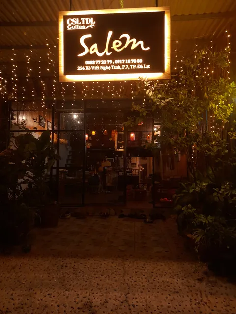 Homestay Salem house ( breakfast and coffee)