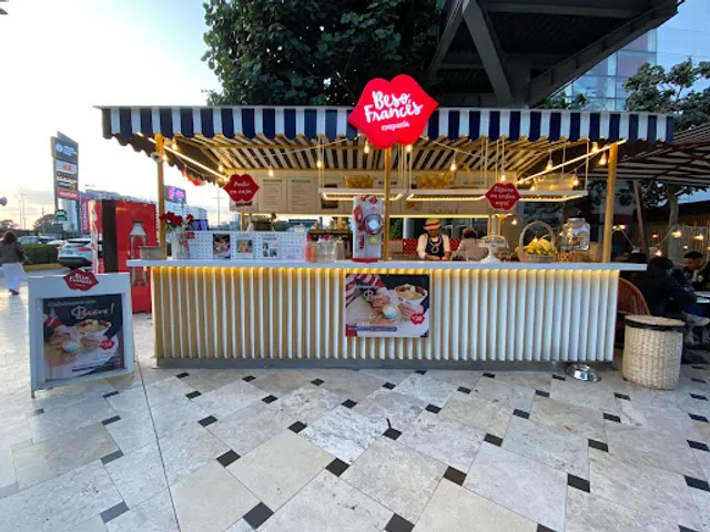 Beso Frances Crepería - Cafetería