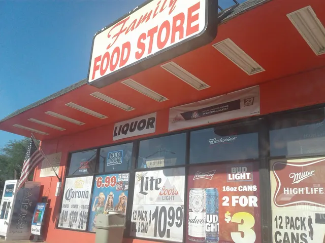 Remi’s Liquor & Smoke Shop