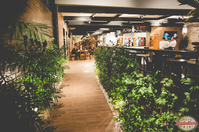 Madallena Pizza Bar