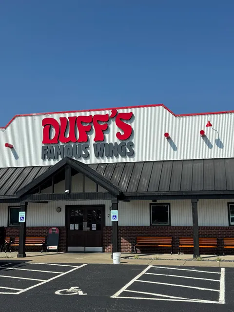 Duffs Famous Wings