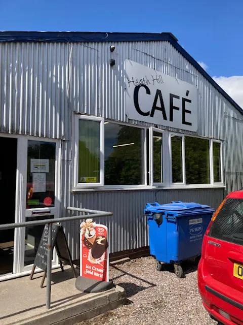 Heath Hill Café, Bostin Fittle