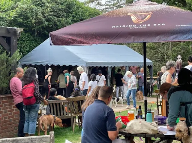 The Farmhouse Pub, Horley